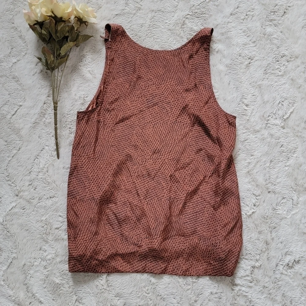 Joie 100% Silk Burnt Orange Geometric Sleeveless Blouse Size XS - Picture 8 of 11
